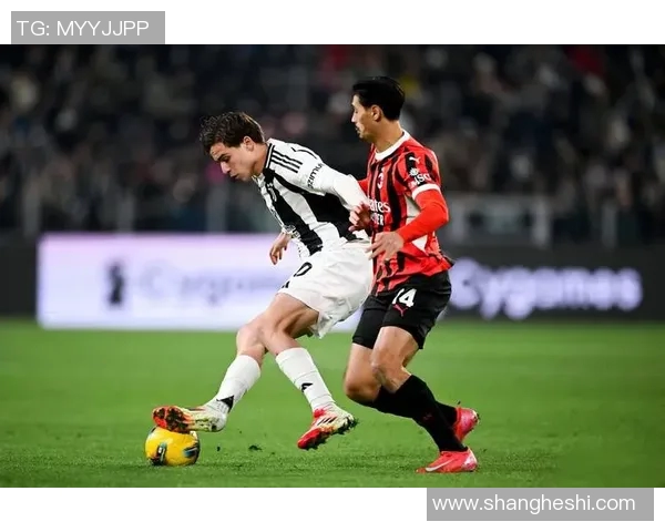 尤文图斯2-1逆转击败AC米兰：激情四射的比赛时刻